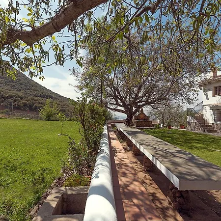 Country house Complejo Rural Huerta Nevada